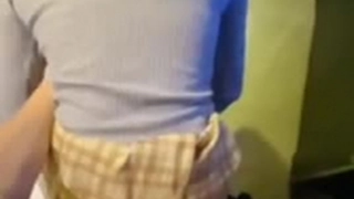 欧美日韩人妻激情-第一次与男友以外的男人在行使中车震!