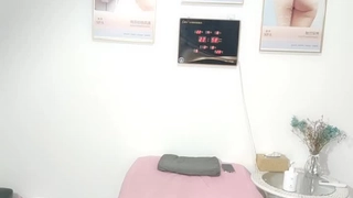 赛琳娜的黄金完整翻译版中文-直播 火辣身材的娜扎【沙滩上的贝壳酱】!
