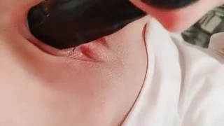 下一篇中文字幕人妻-快餐豪哥1500约炮粉逼艺校兼职妹逼太紧几分钟就把哥搞射了的!